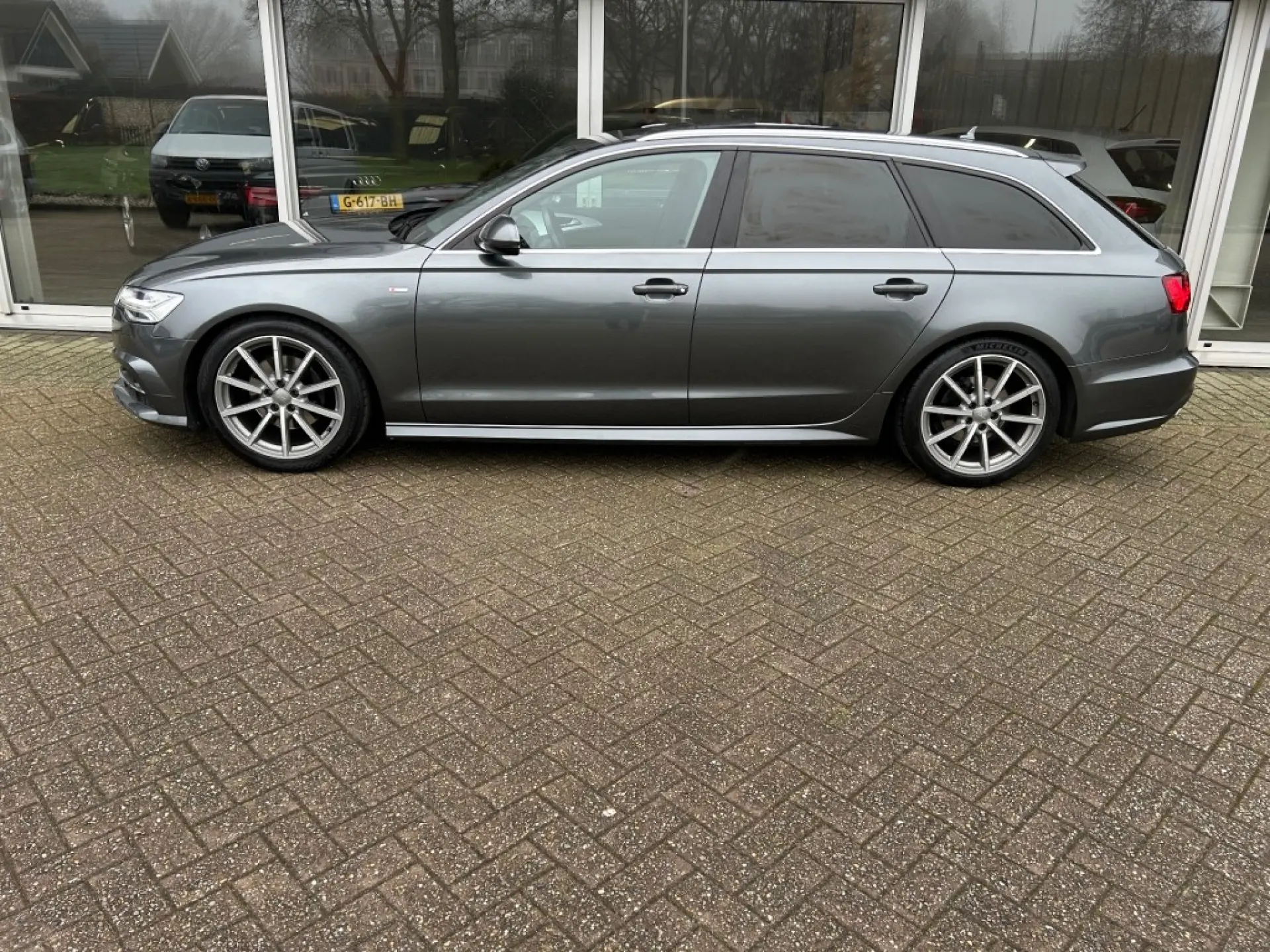 AUDI A6 Stationwagon 5 drs