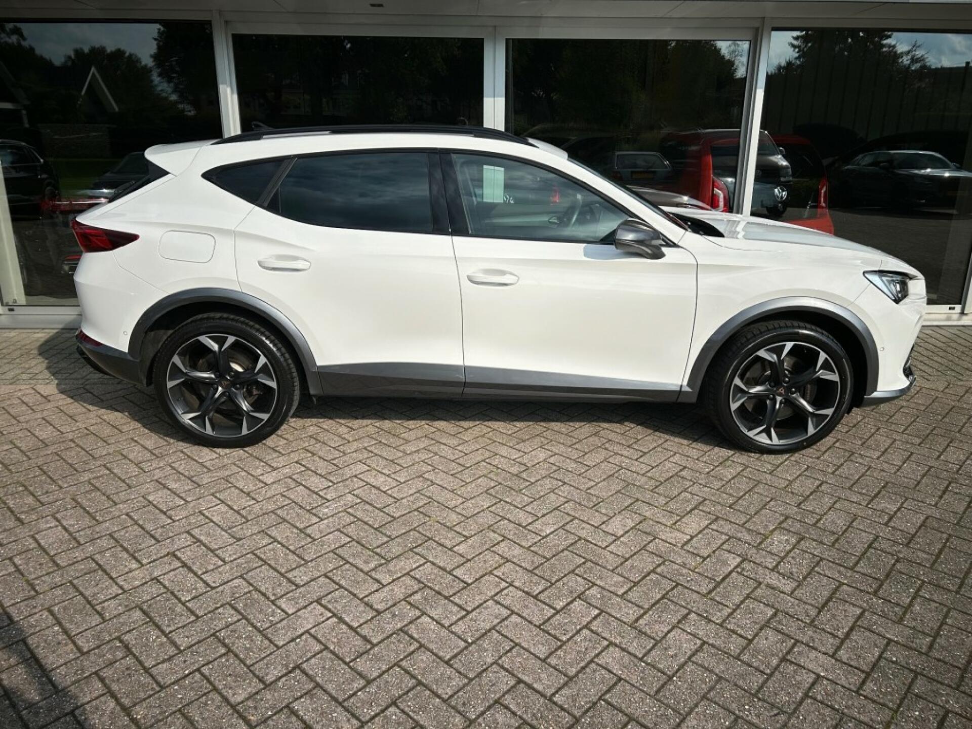 CUPRA FORMENTOR SUV 5-drs