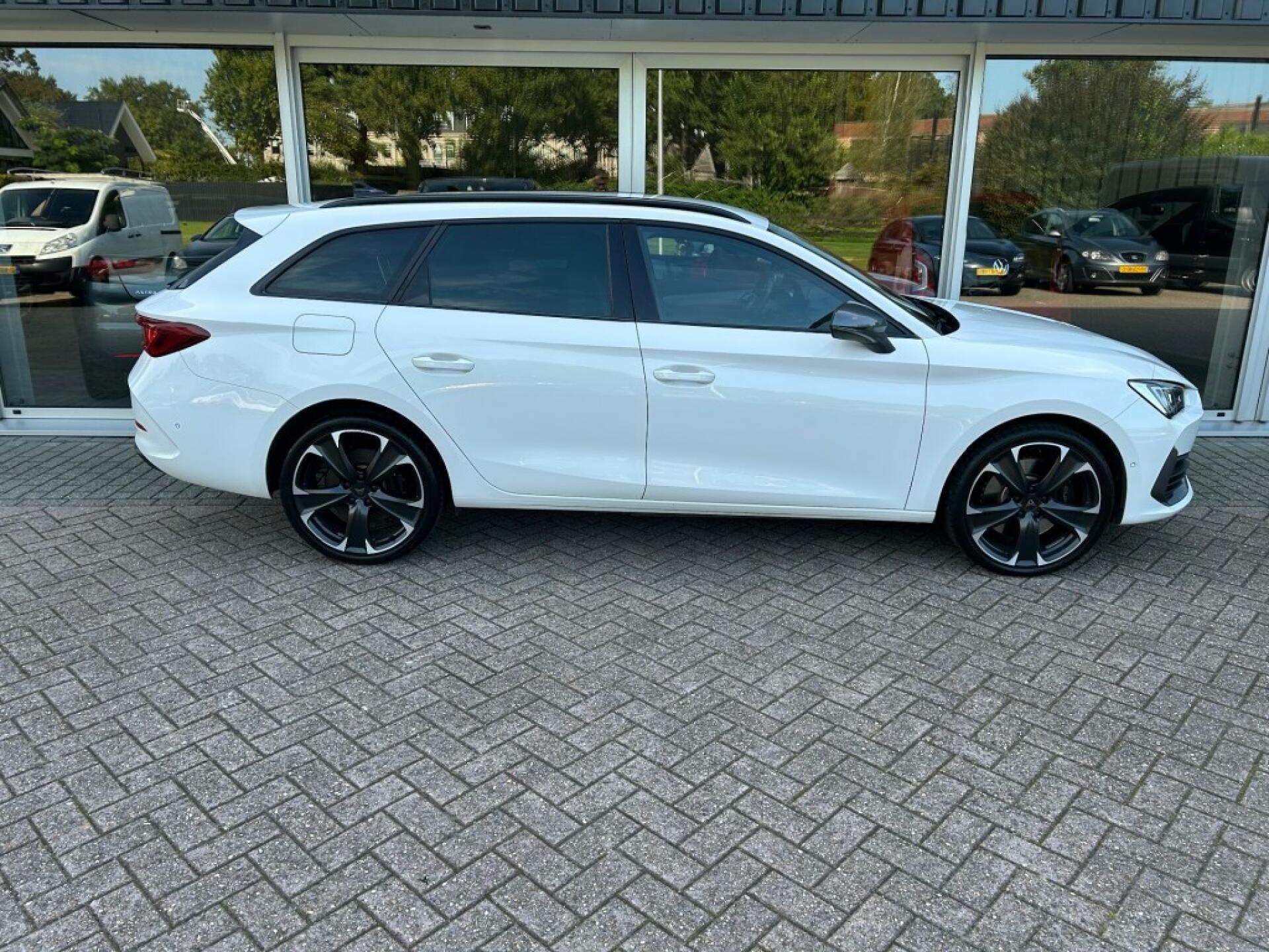 CUPRA LEON SPORTSTOURER Stationwagon 5 drs