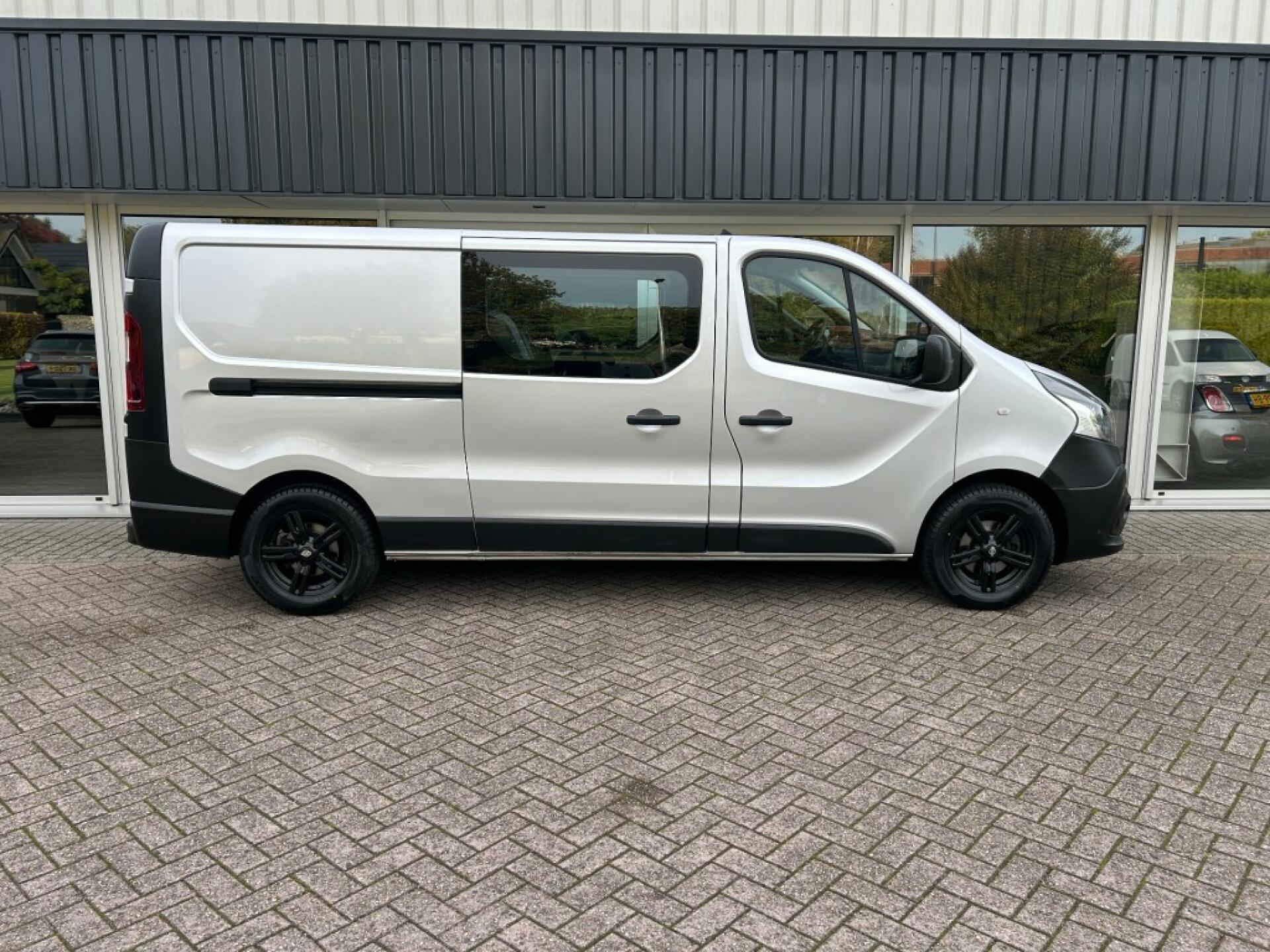 NISSAN NV300 Bestelwagen