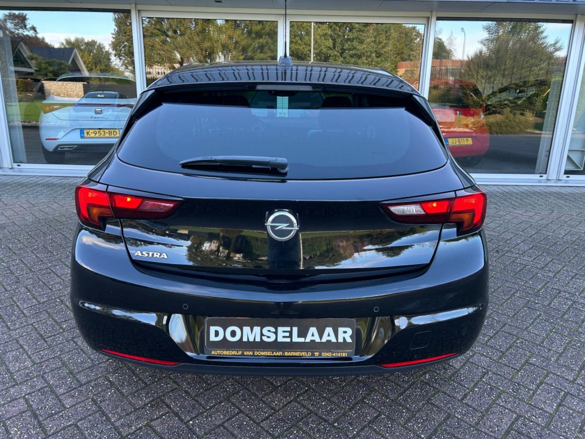 OPEL ASTRA Hatchback 5 drs