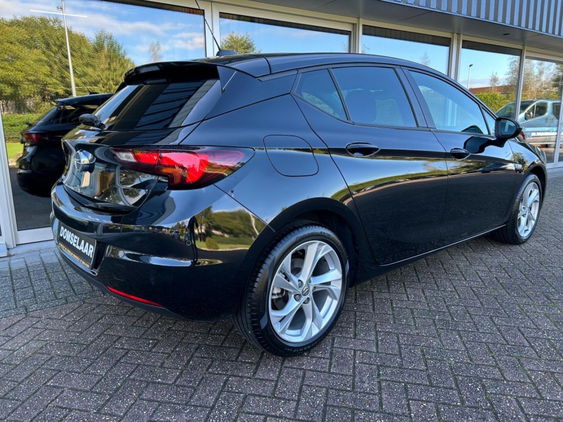 OPEL ASTRA Hatchback 5 drs