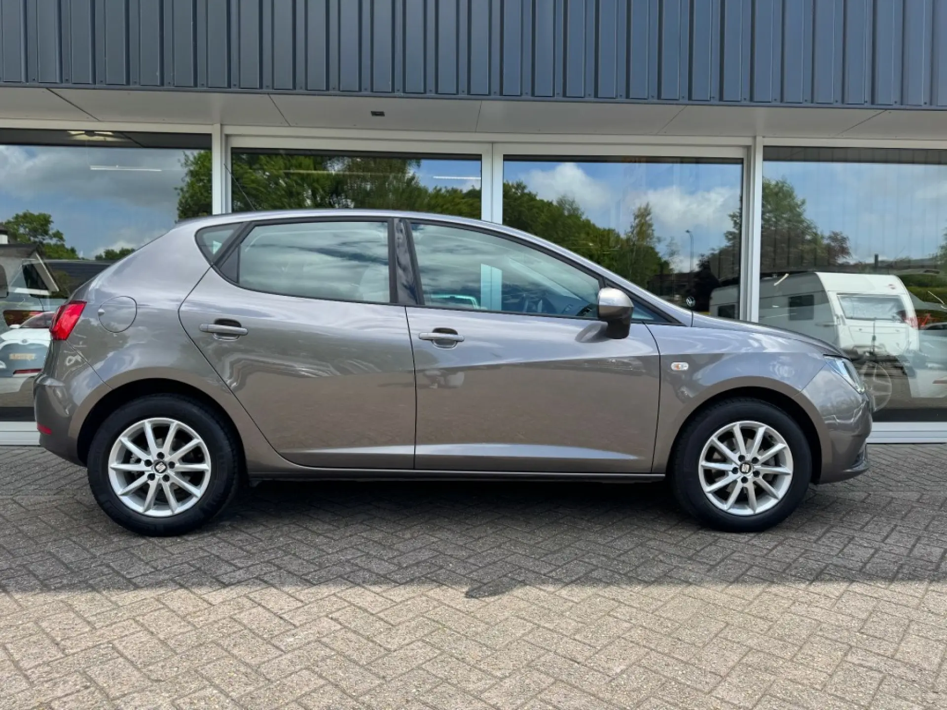 SEAT IBIZA Hatchback 5 drs