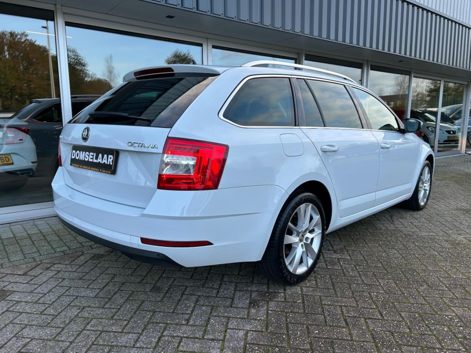 SKODA OCTAVIA Stationwagon 5 drs