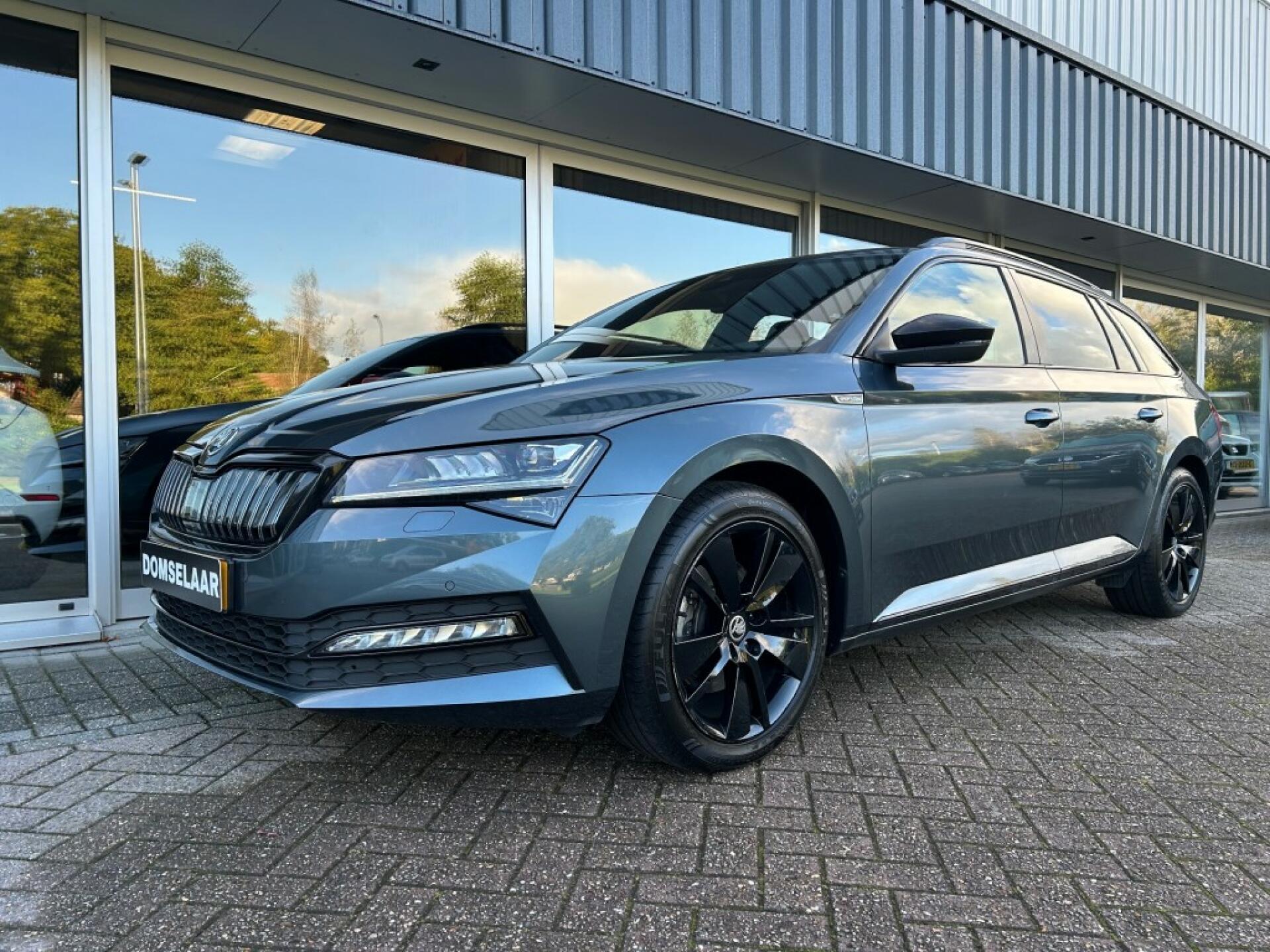 SKODA SUPERB Stationwagon 5 drs