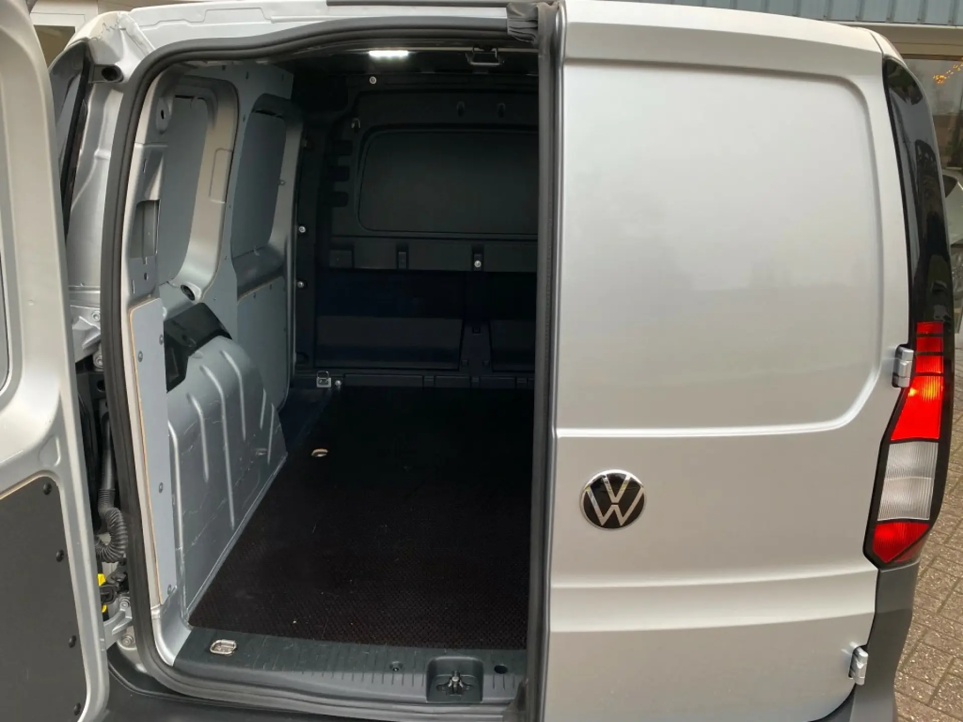 VOLKSWAGEN CADDY Bestelwagen