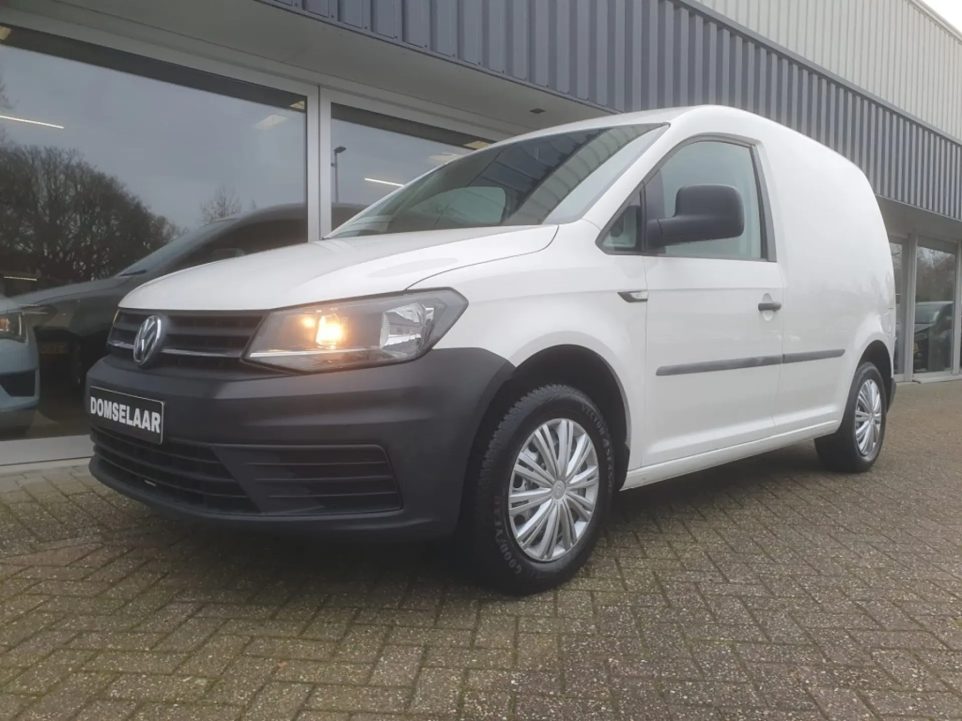 VOLKSWAGEN CADDY Bestelwagen