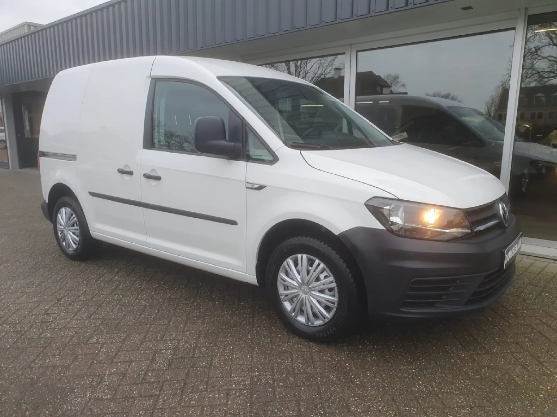 VOLKSWAGEN CADDY Bestelwagen