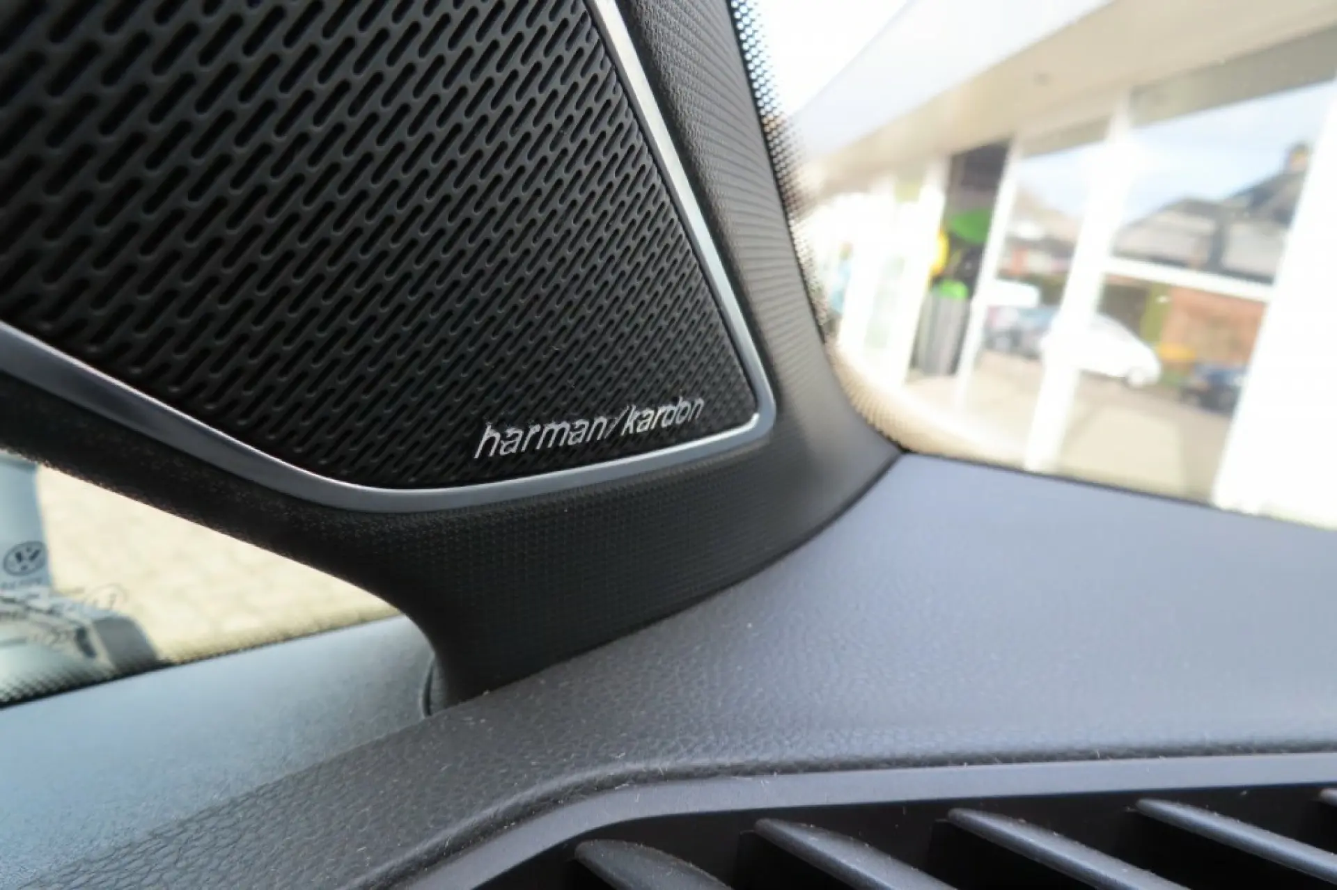 VOLKSWAGEN GOLF Hatchback 5 drs