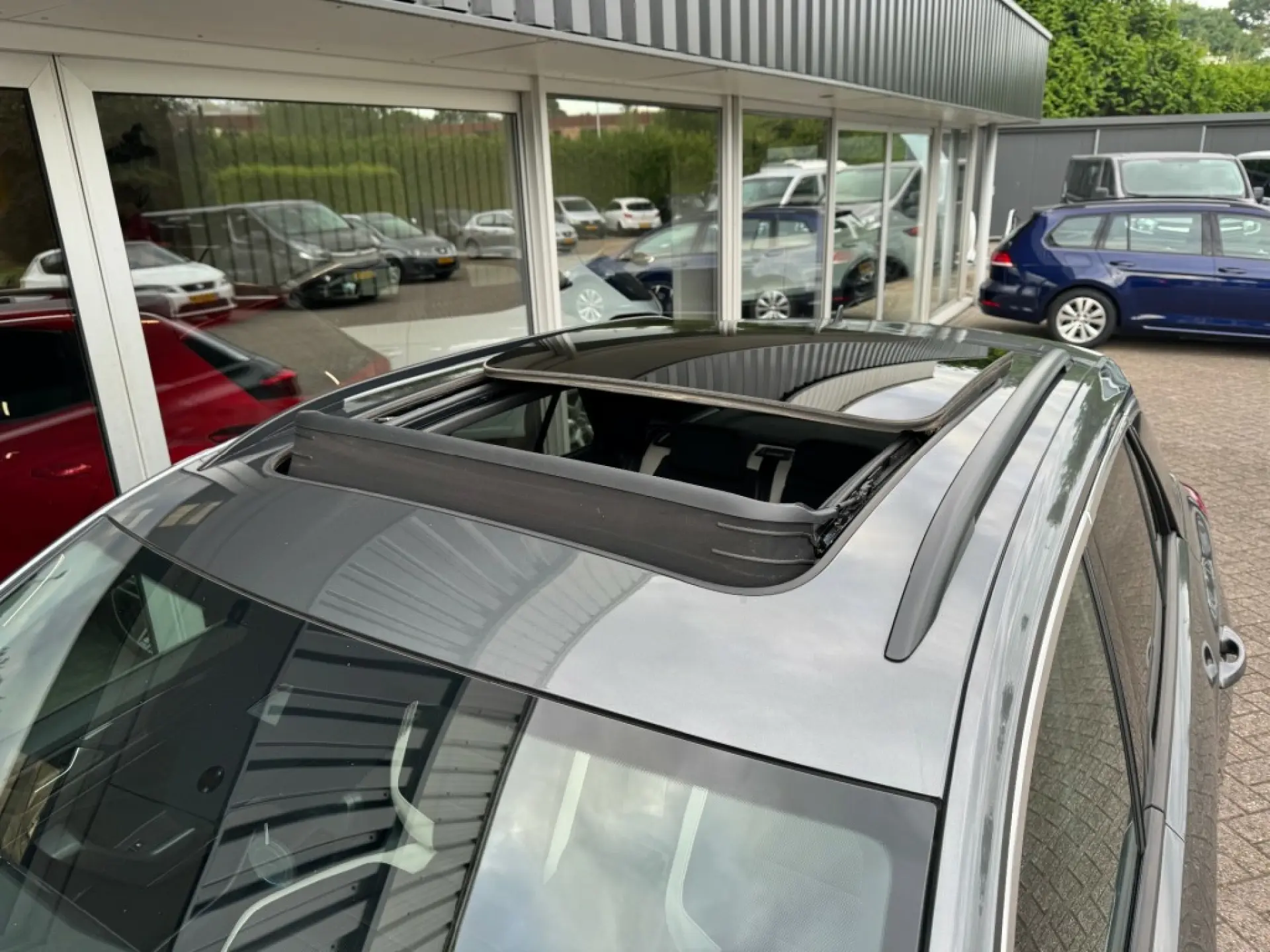 VOLKSWAGEN T-ROC SUV 5-drs