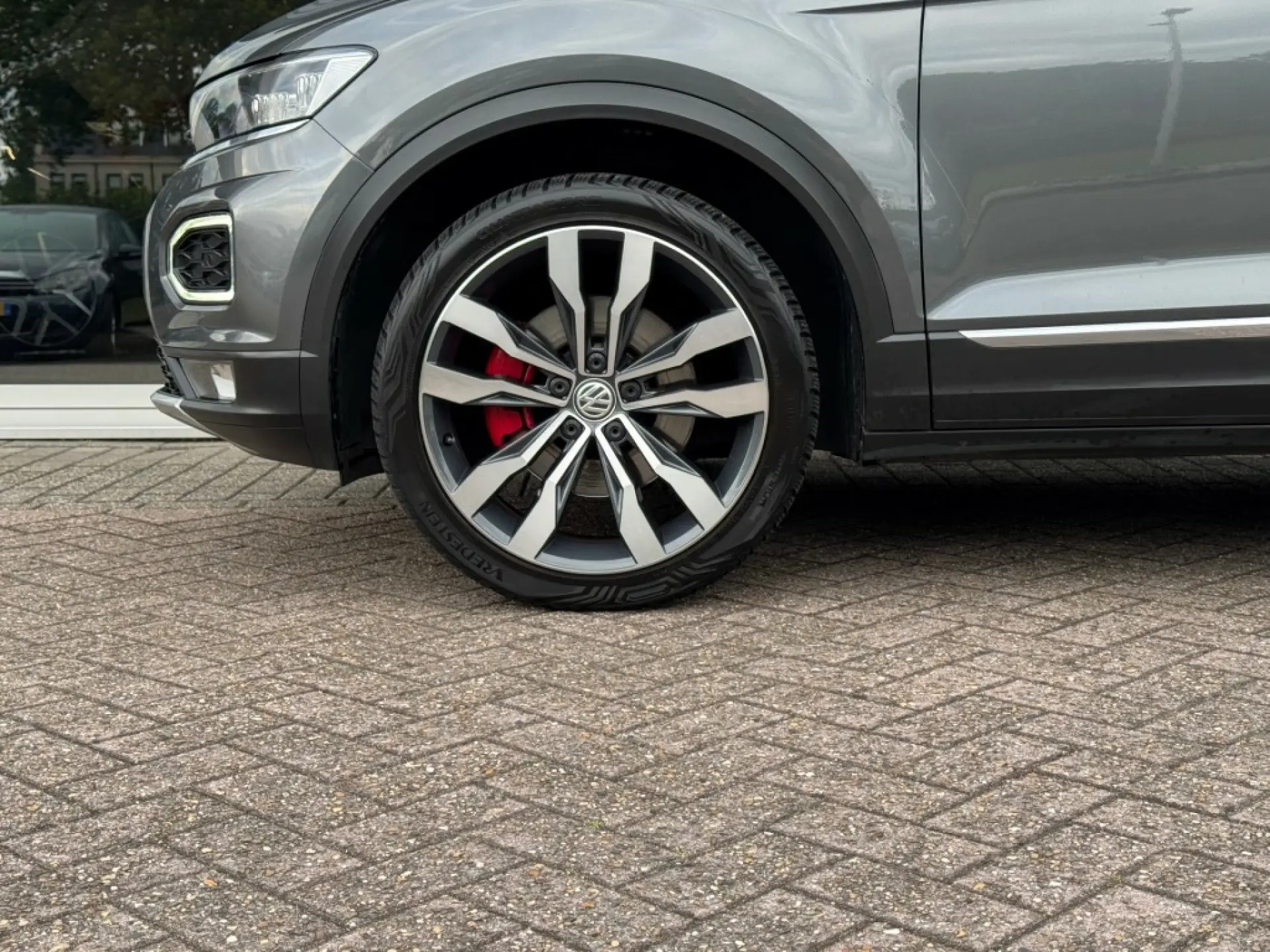 VOLKSWAGEN T-ROC SUV 5-drs