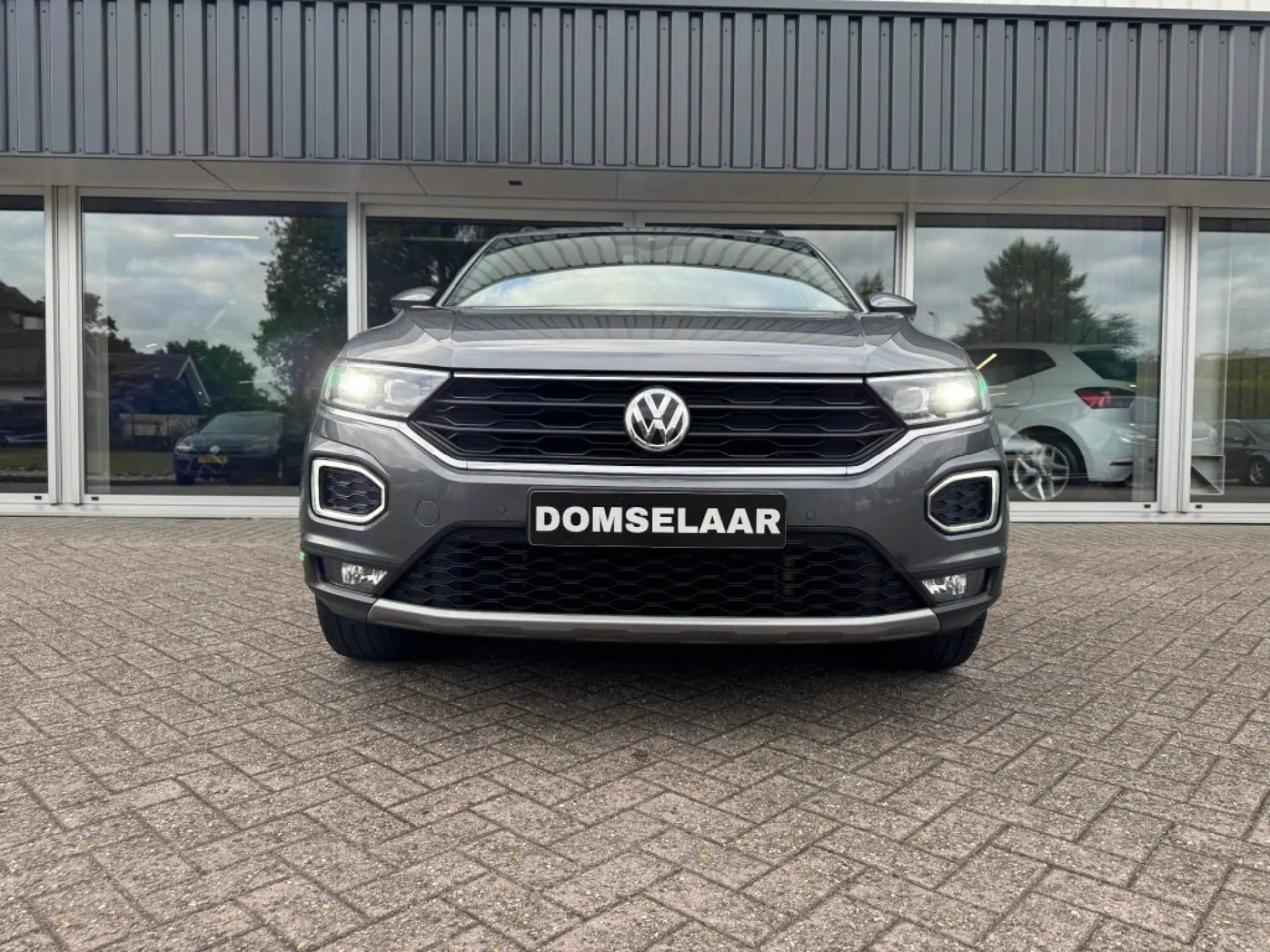 VOLKSWAGEN T-ROC SUV 5-drs